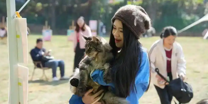 打造宠物友好标杆城市！花都成立广州首个宠物产业协会