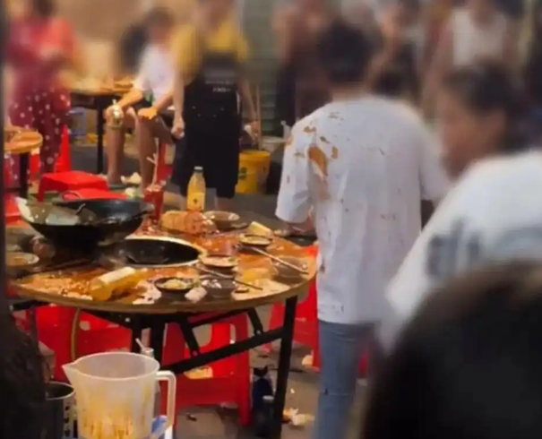 凌晨病情突然恶化，网红猫咪“五一”已确认死亡