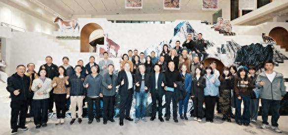 2025国际雪豹日、国际熊猫日系列活动在成都成功举办