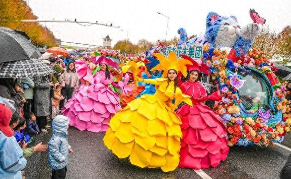 北京大兴庞各庄“西瓜小镇”主打“快乐休闲”，2025花宠季描绘产业融合新图景