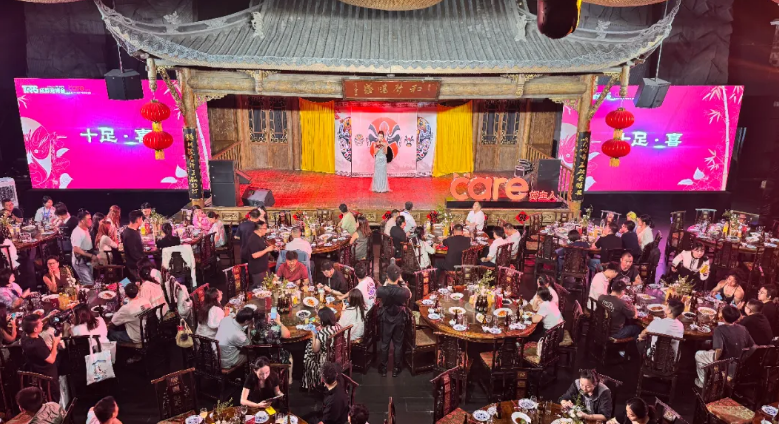 明星产品+科学理念双驱动，Care好主人成成都宠博会焦点，引领宠业高质量发展