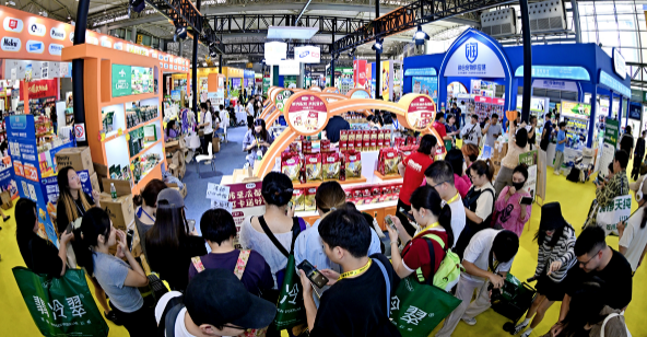 预热国庆中秋假日经济 成都会展市场火爆迎双节