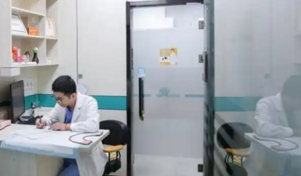 萌宠健康“守护者”：守护主人与爱宠的“别样”陪伴