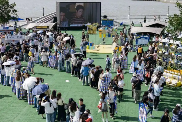 所有女生“卉聚前滩里”！带上宠物在“‘李’想街区”相约五一假期