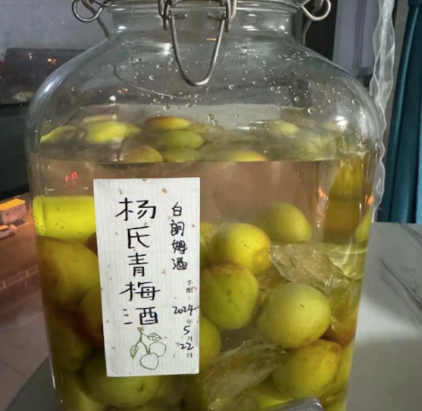 狗狗全身没劲却依然能吃能喝，原因让人哭笑不得