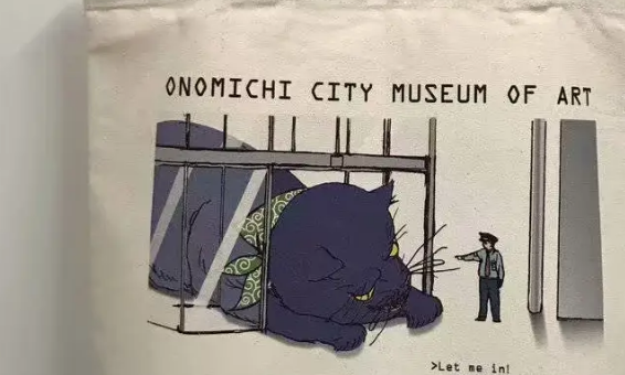 两年内黑猫不断试图闯入，却屡次被警卫员拦截，最后究竟谁胜谁负